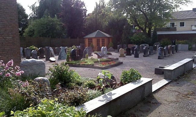Foto: Grabmale SCHMIDT - Ausstellung in Selm, Auf der Horst 13, am Friedhof